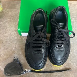 Bottega Veneta Speedster leather sneaker men’s size EU40…New in original box.